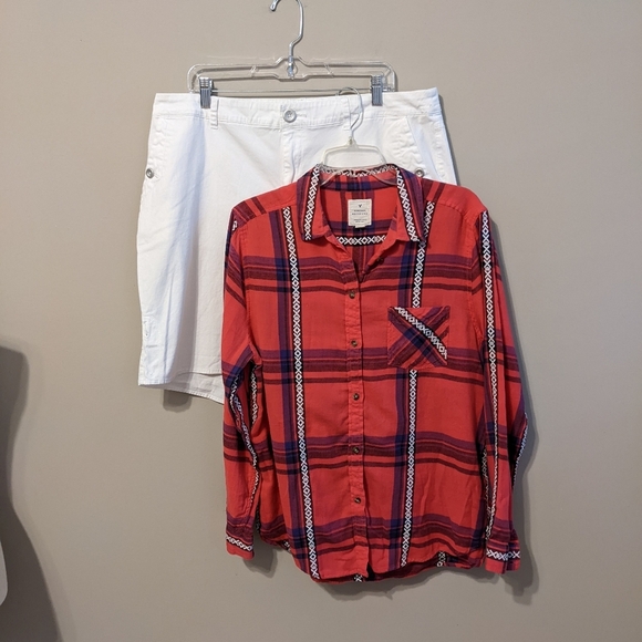American Eagle Outfitters Shirt & Shorts - Picture 1 of 9